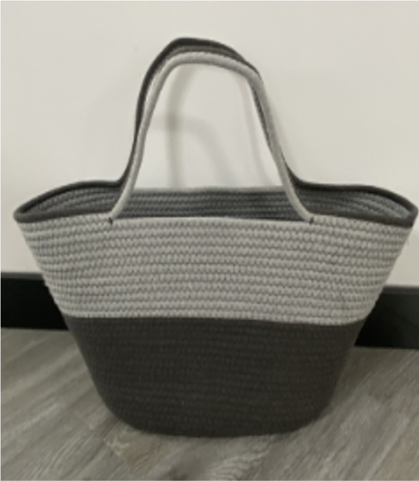 Gray and white contrast fashion handbag